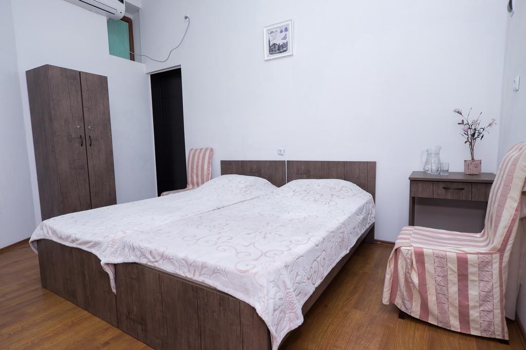 Tiflisi Guest House Phòng bức ảnh